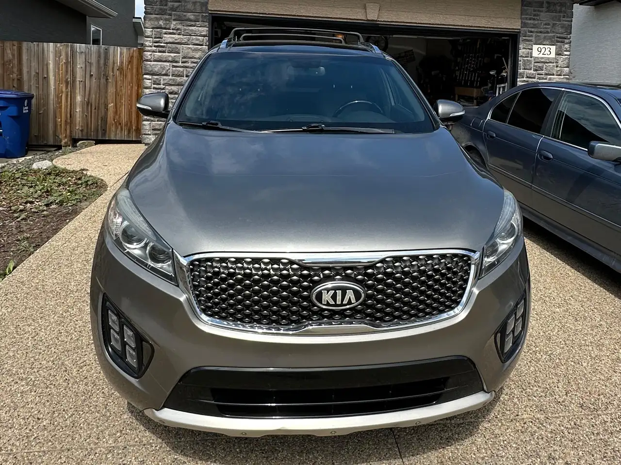 Kia Sorento photo Kia Sorento