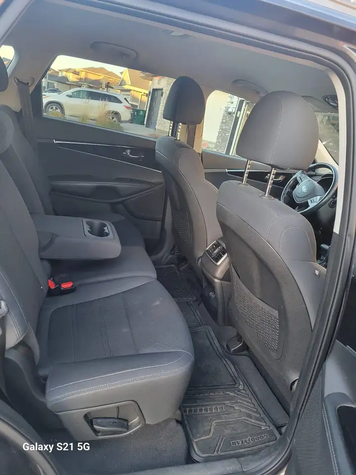 Kia Sorento снимка Kia Sorento