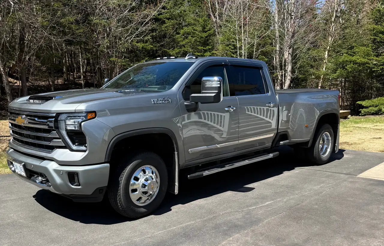 2025 Chevrolet Silverado 3500