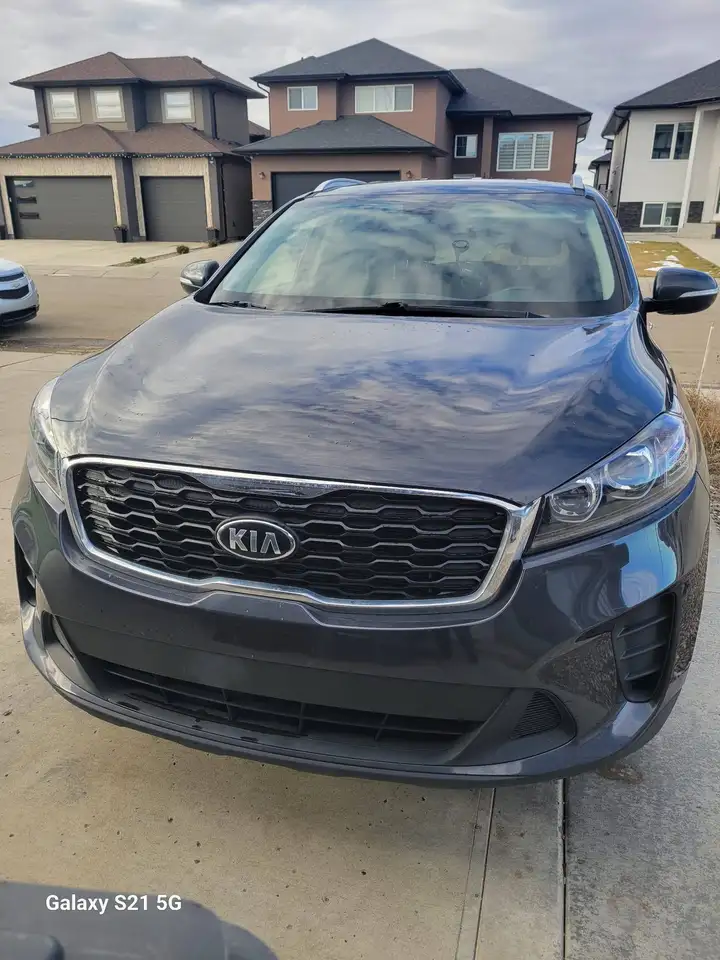 Kia Sorento снимка Kia Sorento