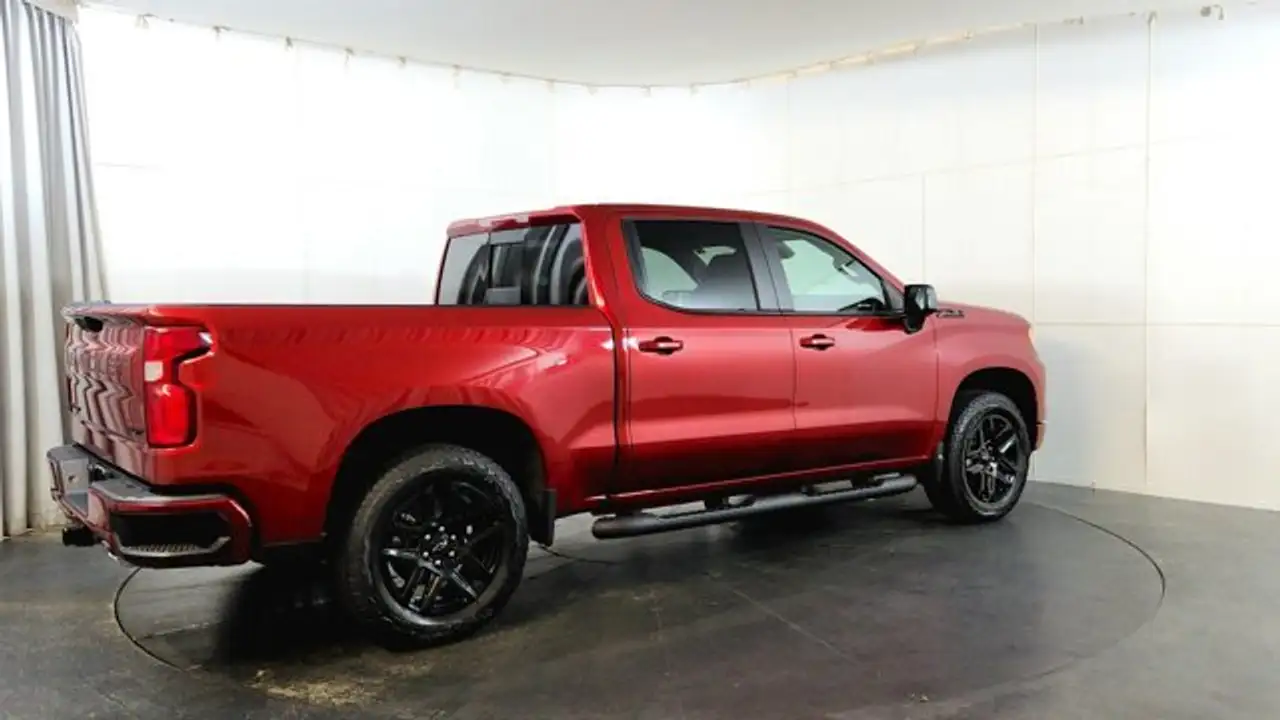 Chevrolet Silverado 1500 photo Chevrolet Silverado 1500