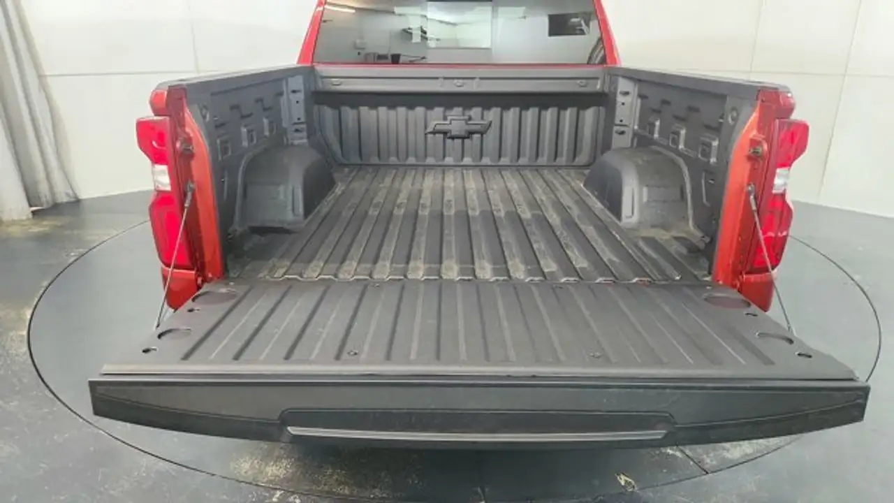 Chevrolet Silverado 1500 photo Chevrolet Silverado 1500