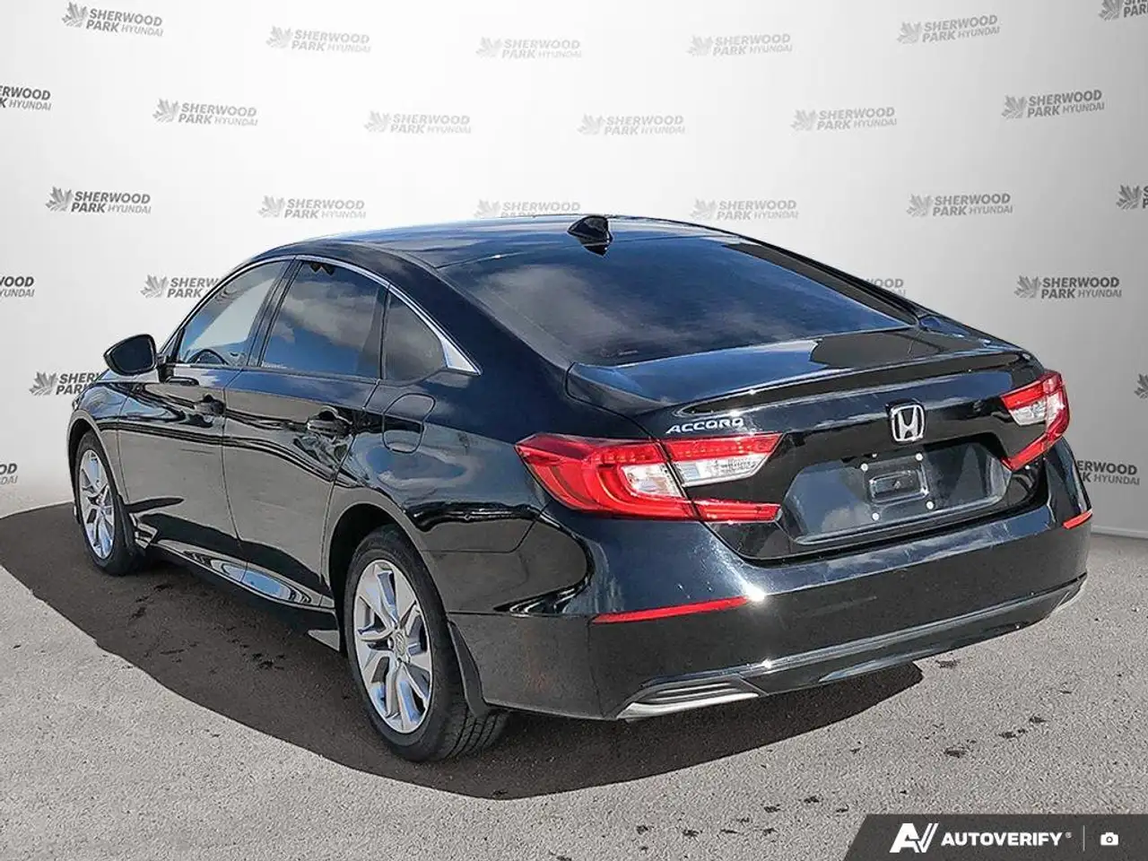 Honda Accord снимка Honda Accord