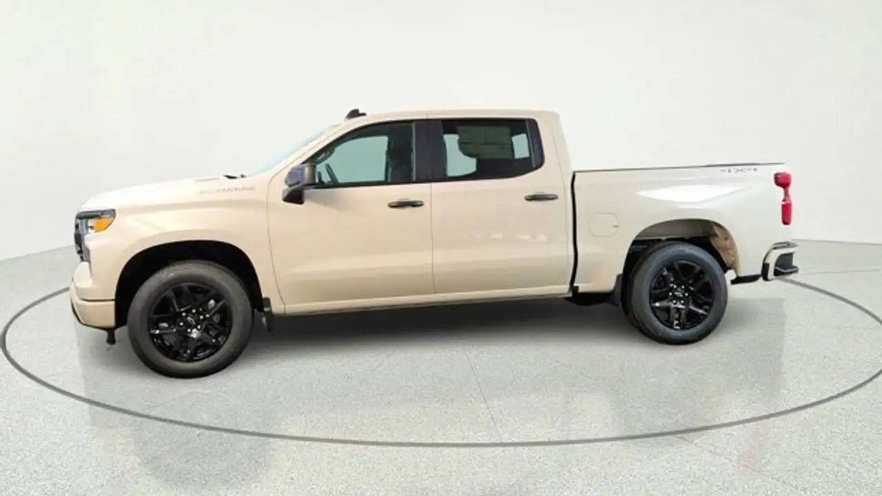 Chevrolet Silverado 1500 photo Chevrolet Silverado 1500