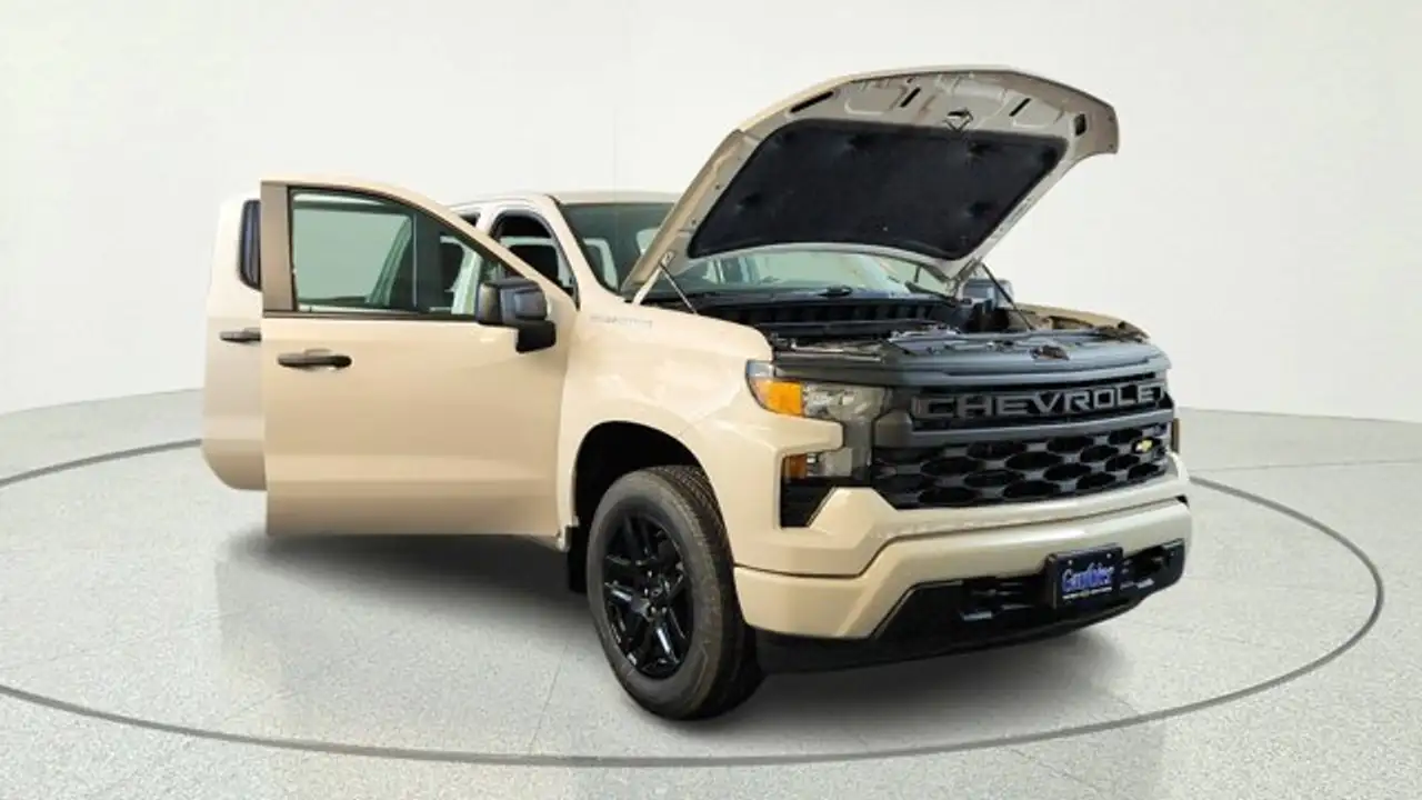 Chevrolet Silverado 1500 photo Chevrolet Silverado 1500