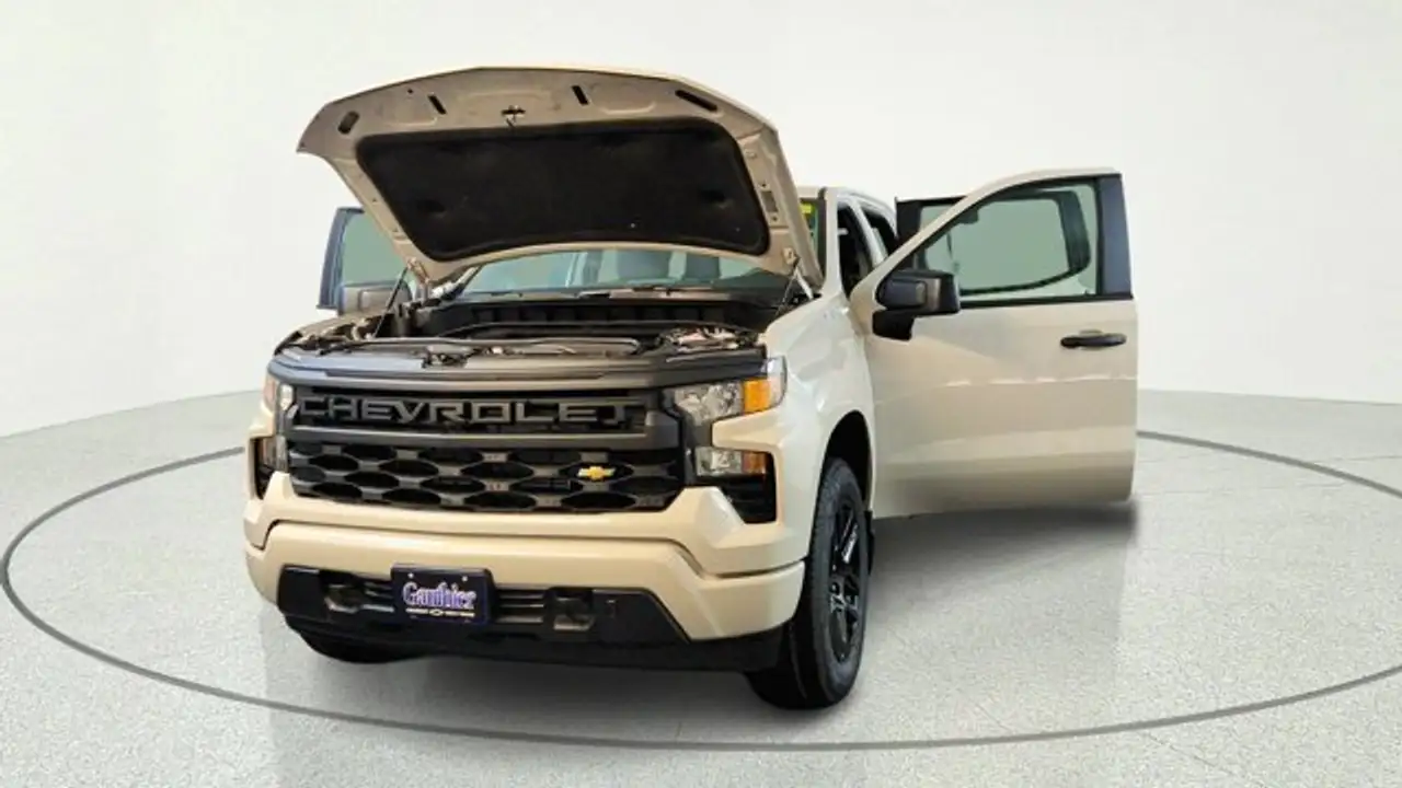Chevrolet Silverado 1500 photo Chevrolet Silverado 1500