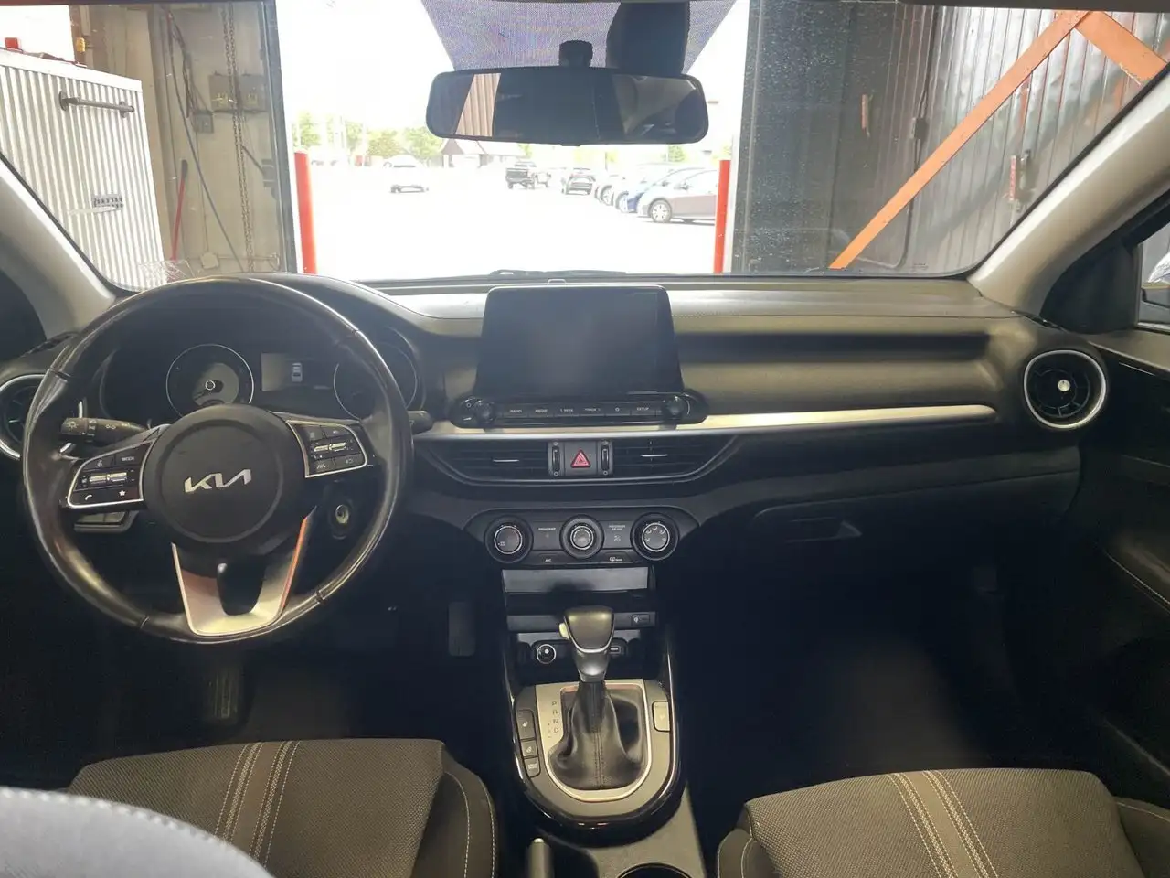 Kia Forte снимка Kia Forte