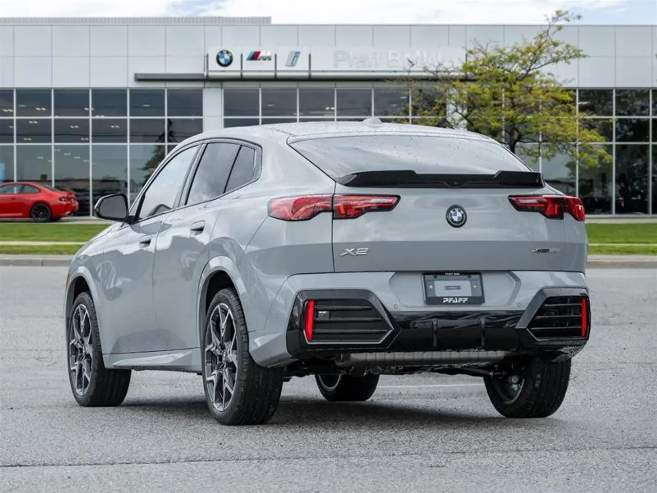BMW X2 photo BMW X2