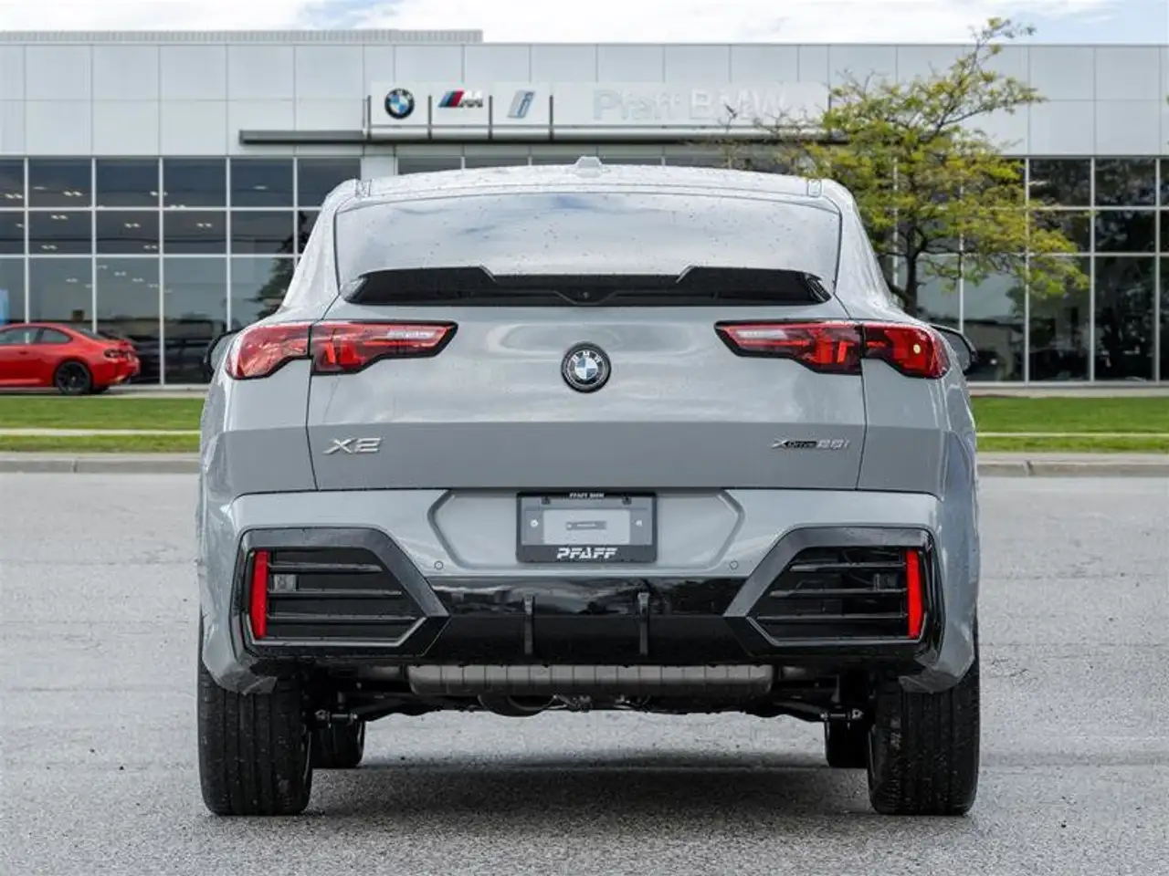 BMW X2 photo BMW X2