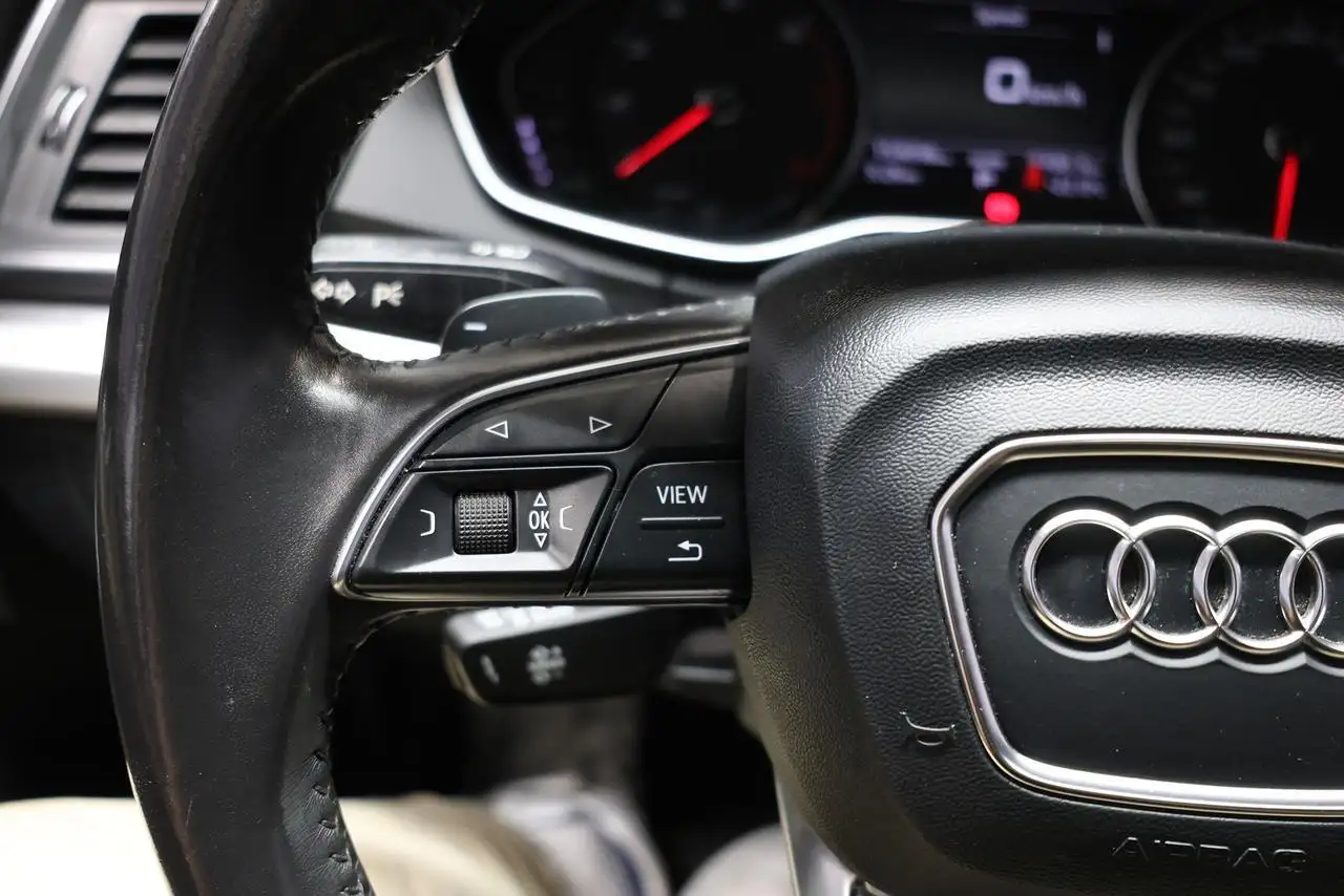 Audi Q5 photo Audi Q5