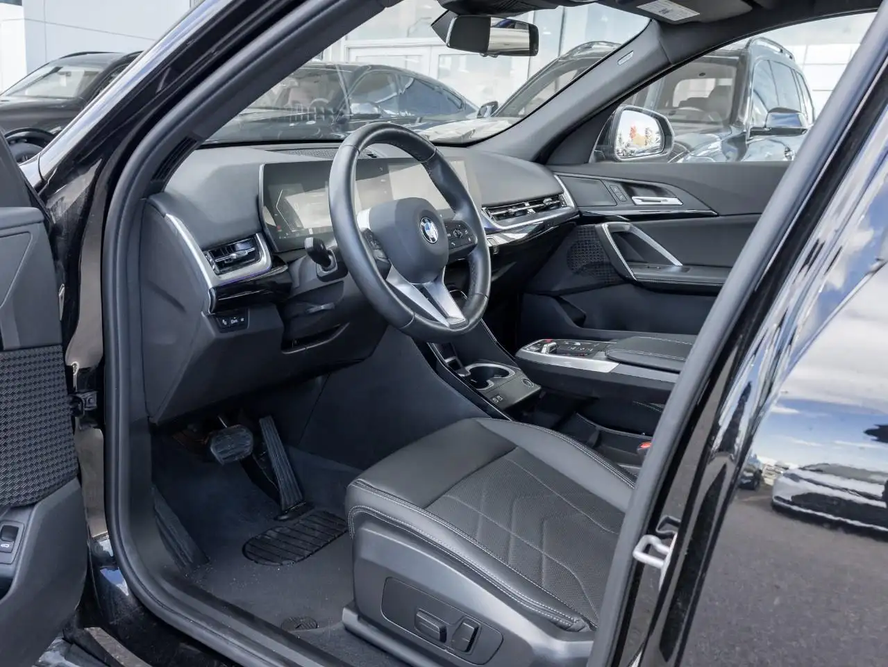 BMW X2 photo BMW X2