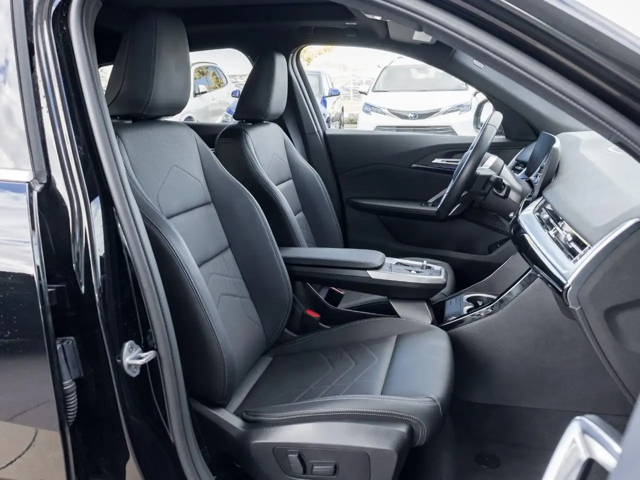 BMW X2 photo BMW X2