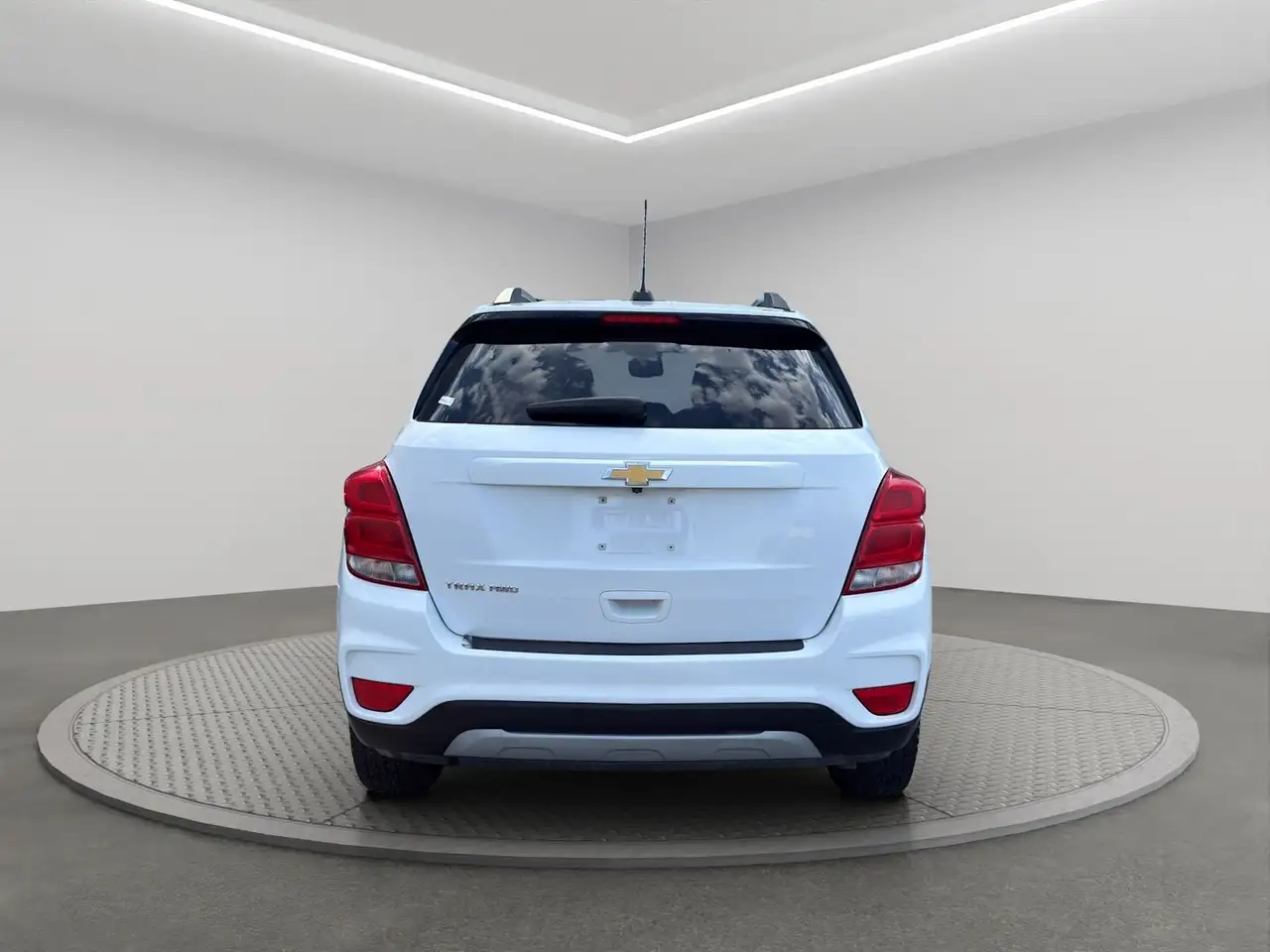 Chevrolet Trax снимка Chevrolet Trax