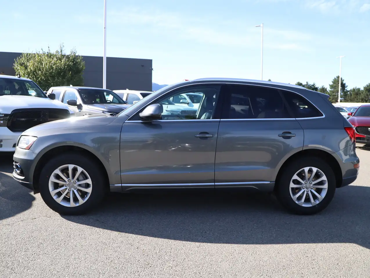 Audi Q5 photo Audi Q5