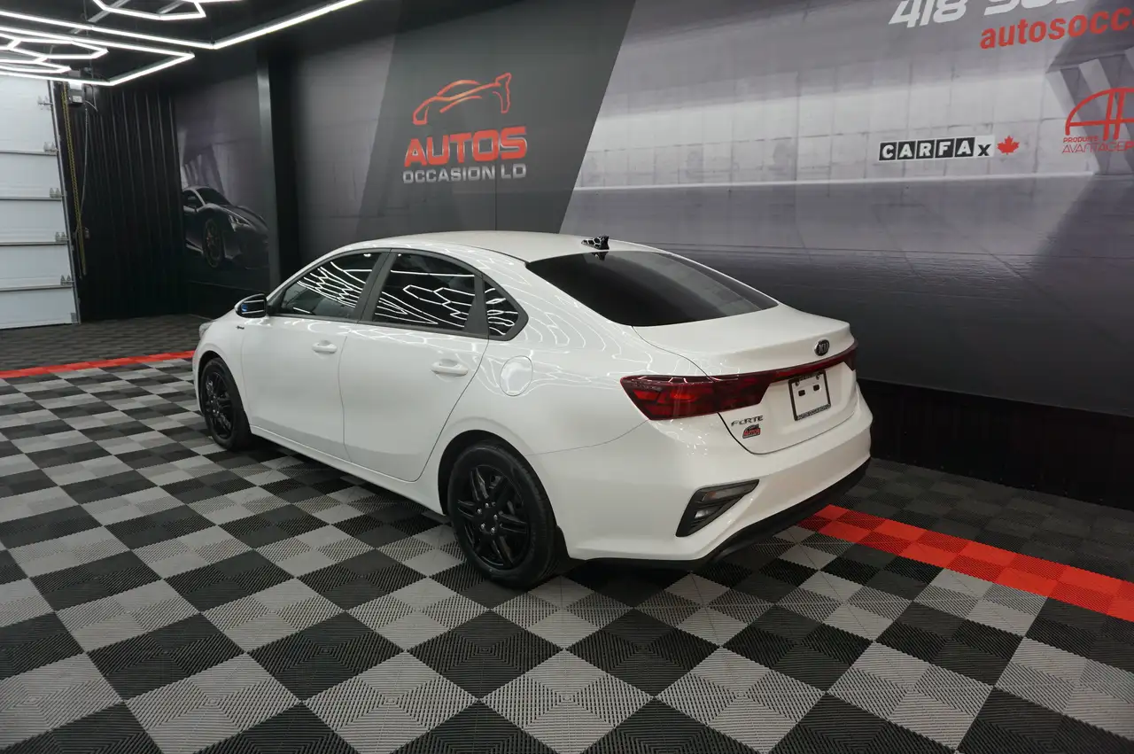 Kia Forte снимка Kia Forte