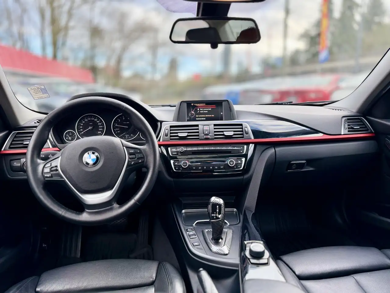 BMW 3 Series снимка BMW 3 Series