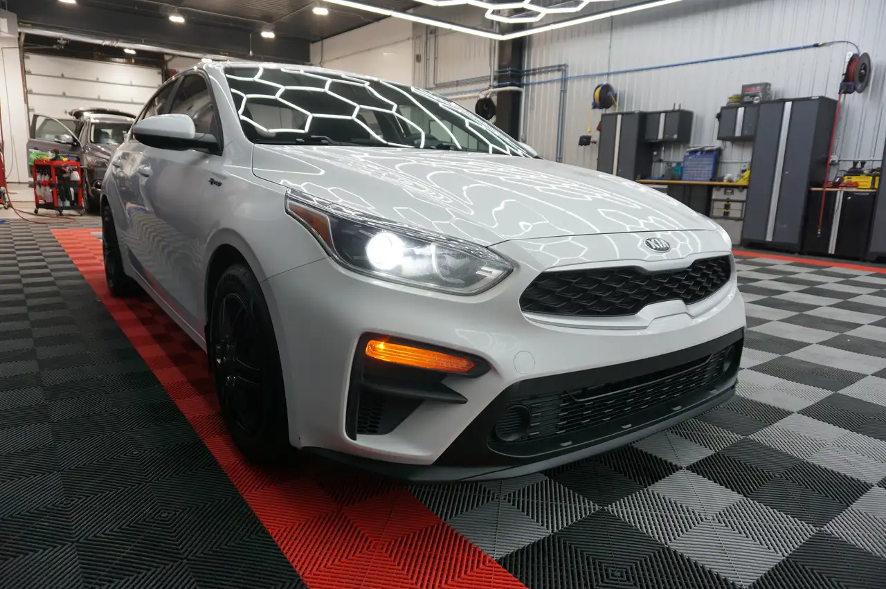 Kia Forte снимка Kia Forte