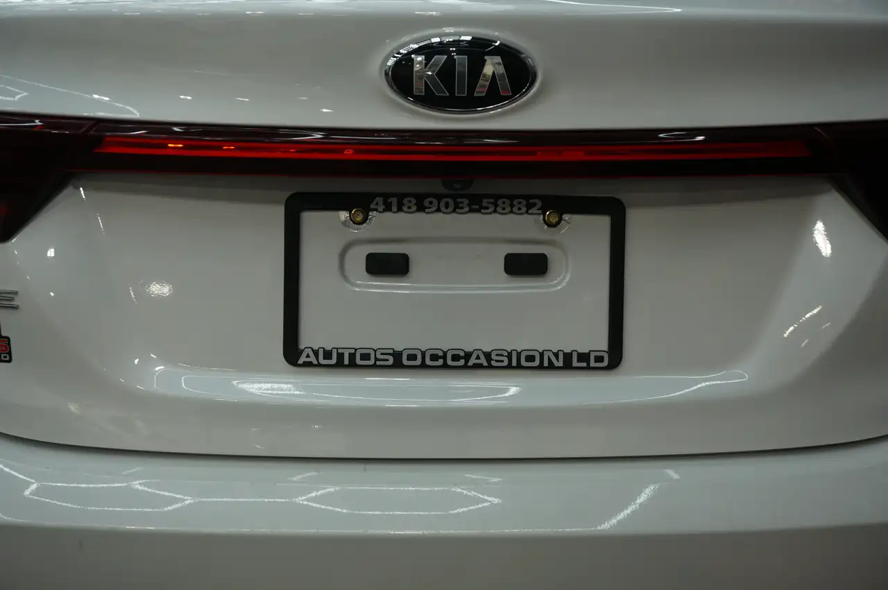 Kia Forte снимка Kia Forte