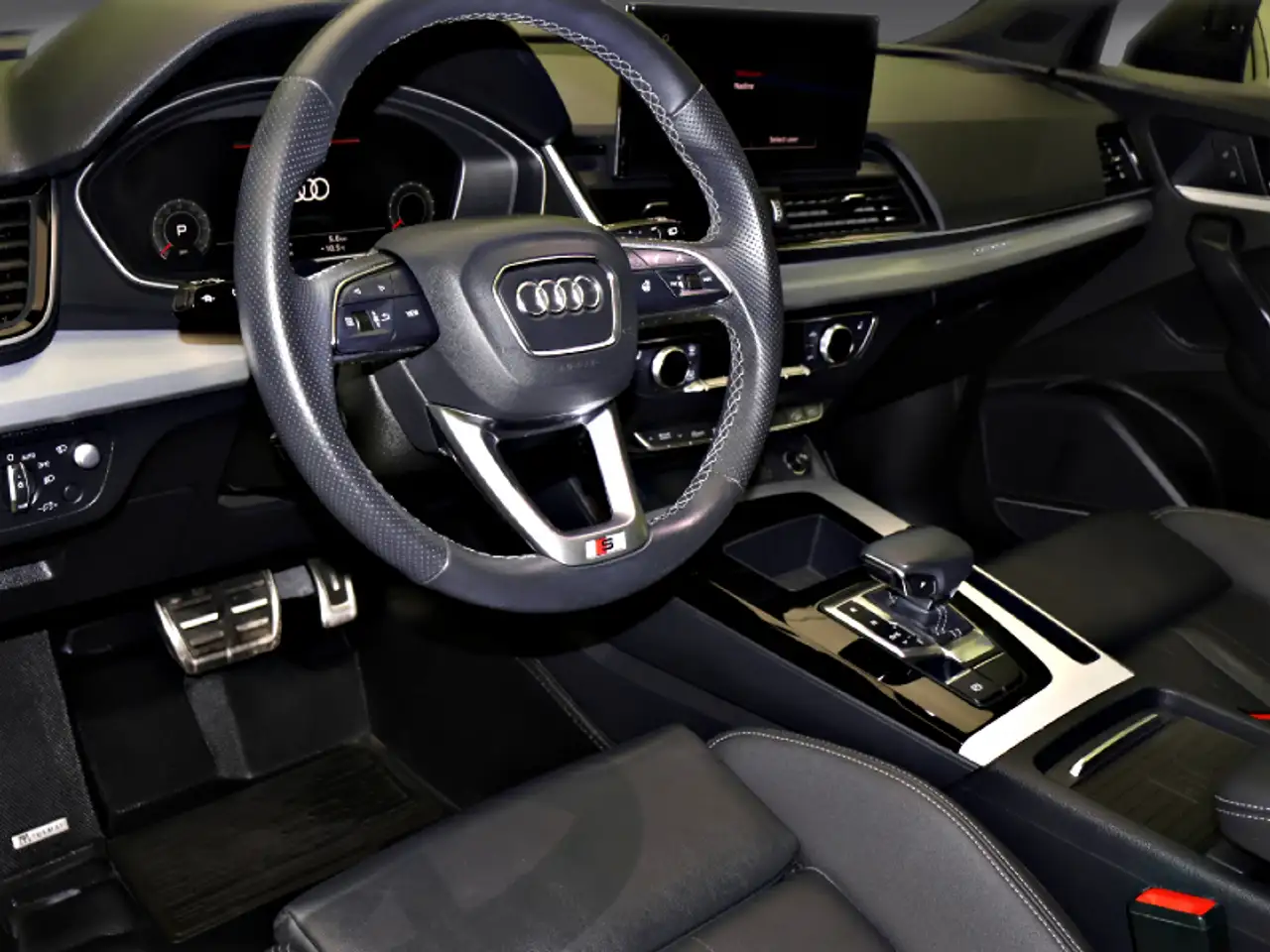 Audi Q5 photo Audi Q5