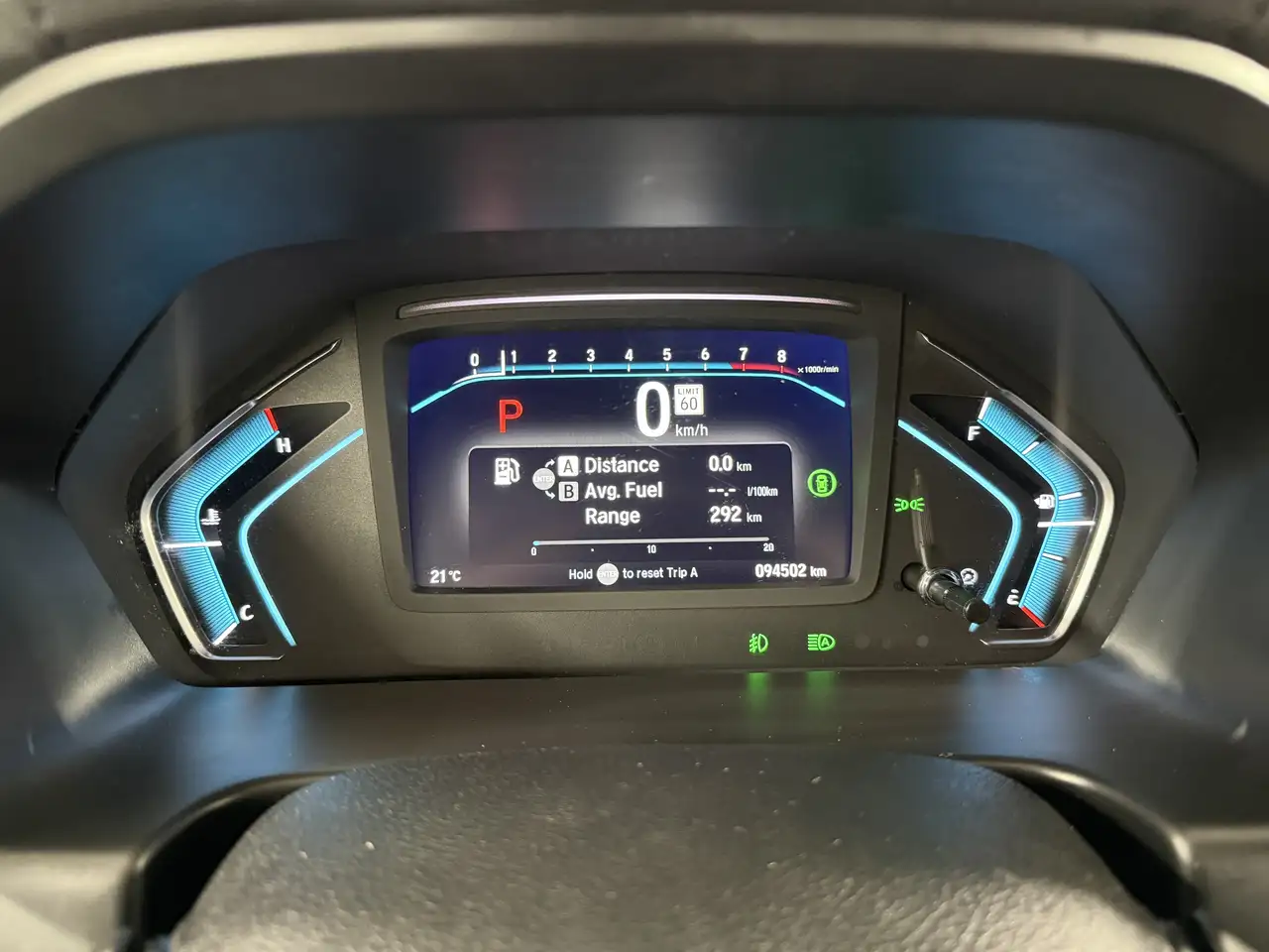 Honda Odyssey снимка Honda Odyssey