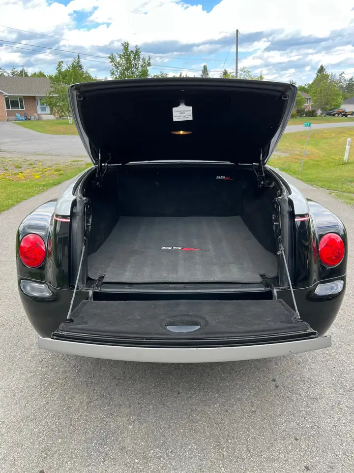 Chevrolet SSR снимка Chevrolet SSR
