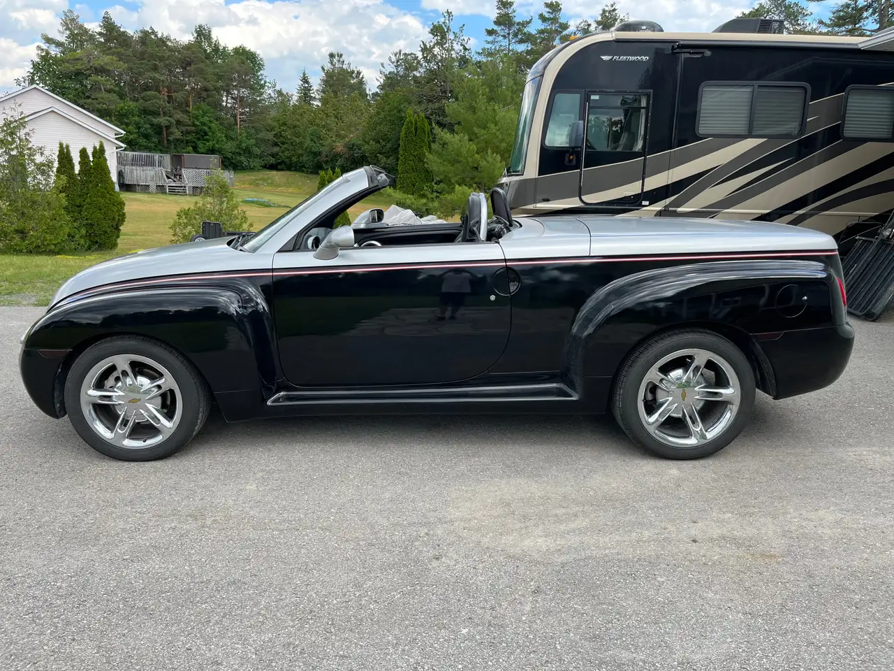 Chevrolet SSR снимка Chevrolet SSR