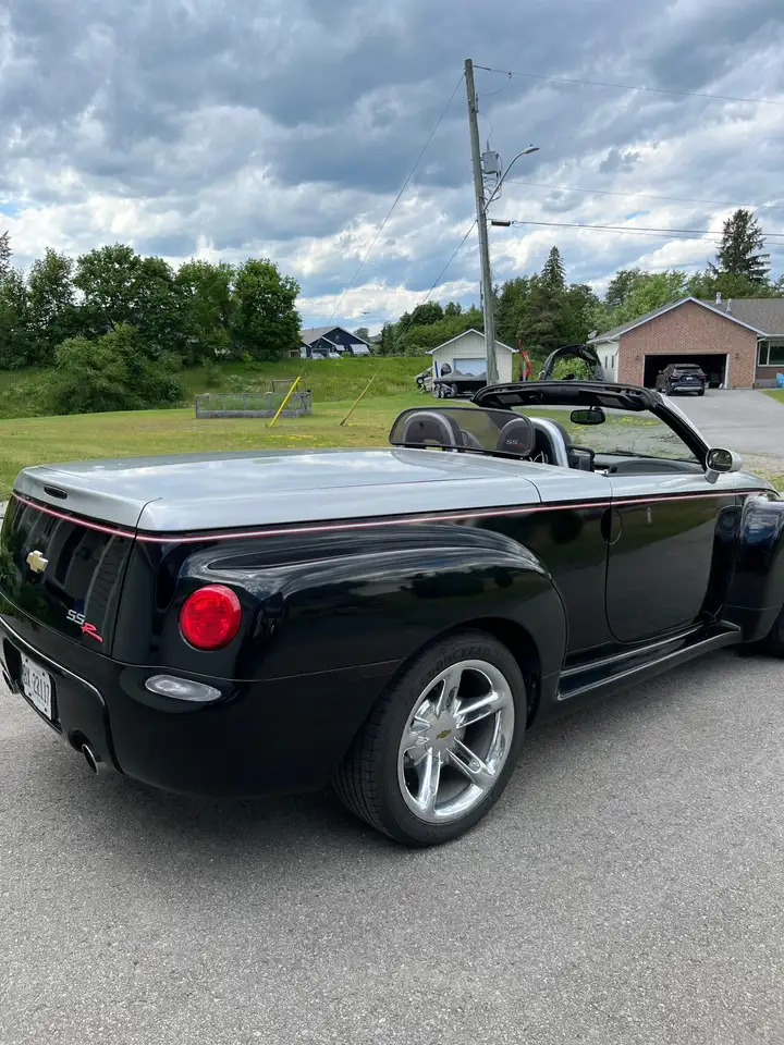 Chevrolet SSR снимка Chevrolet SSR