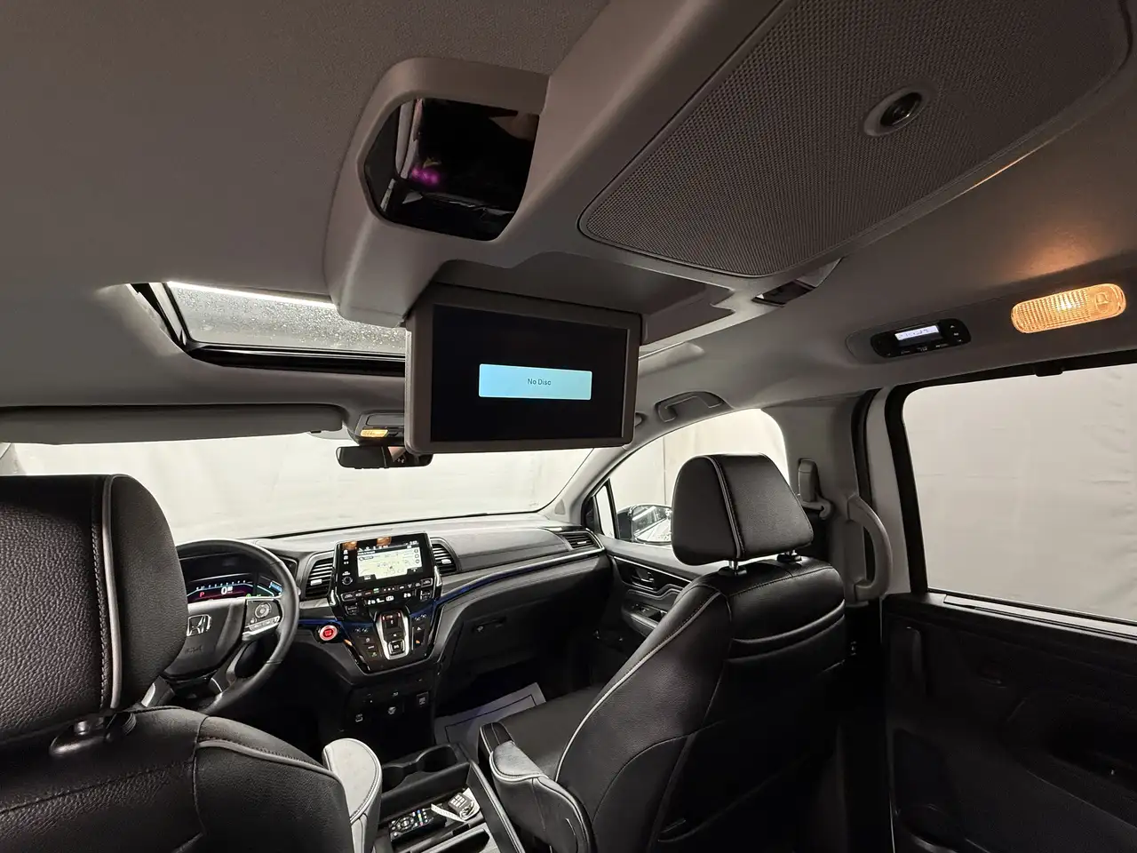 Honda Odyssey снимка Honda Odyssey