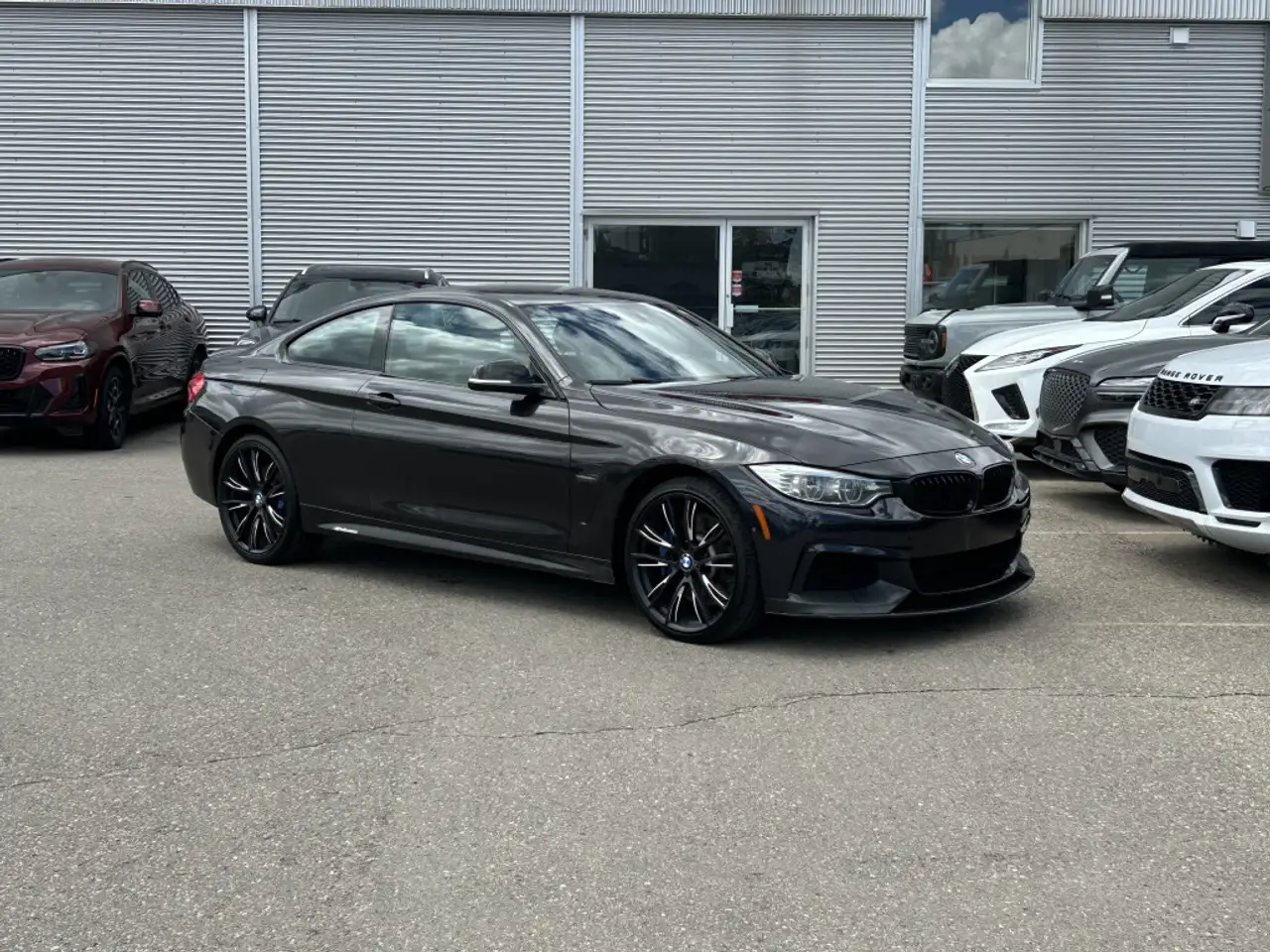 BMW 4 Series photo BMW 4 Series