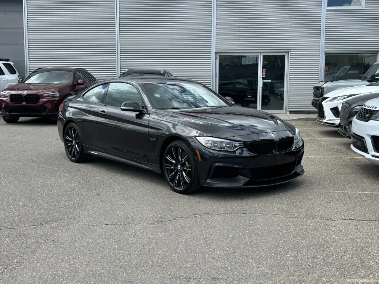 BMW 4 Series photo BMW 4 Series