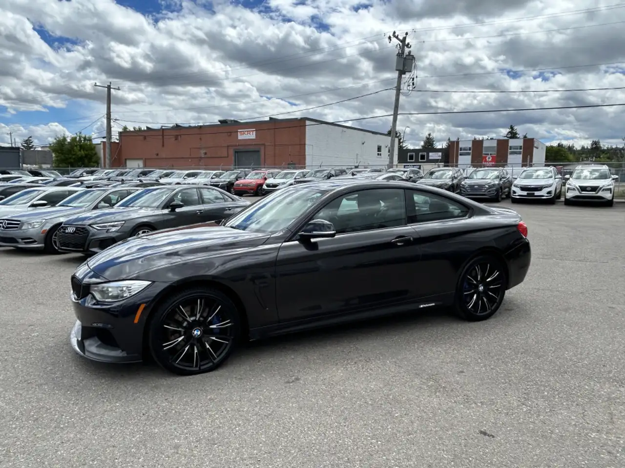 BMW 4 Series photo BMW 4 Series