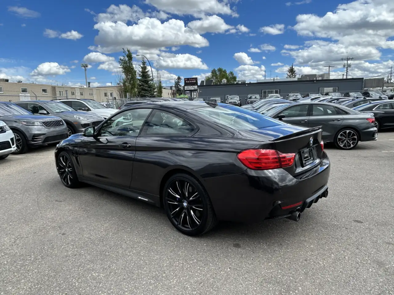 BMW 4 Series photo BMW 4 Series