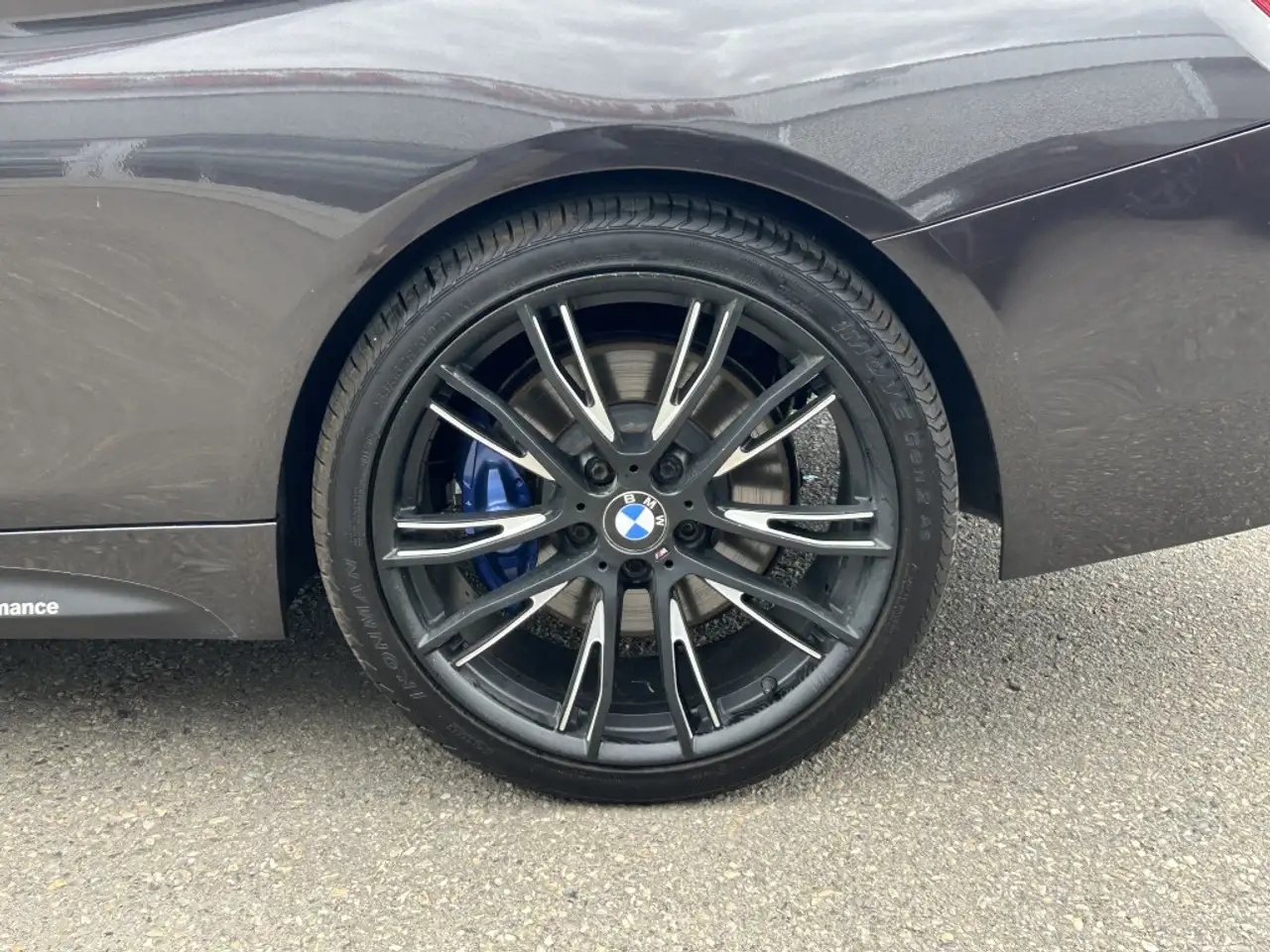 BMW 4 Series photo BMW 4 Series