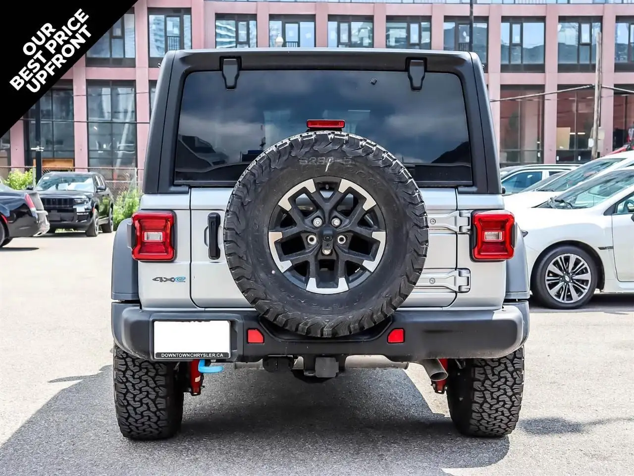 Jeep Wrangler снимка Jeep Wrangler