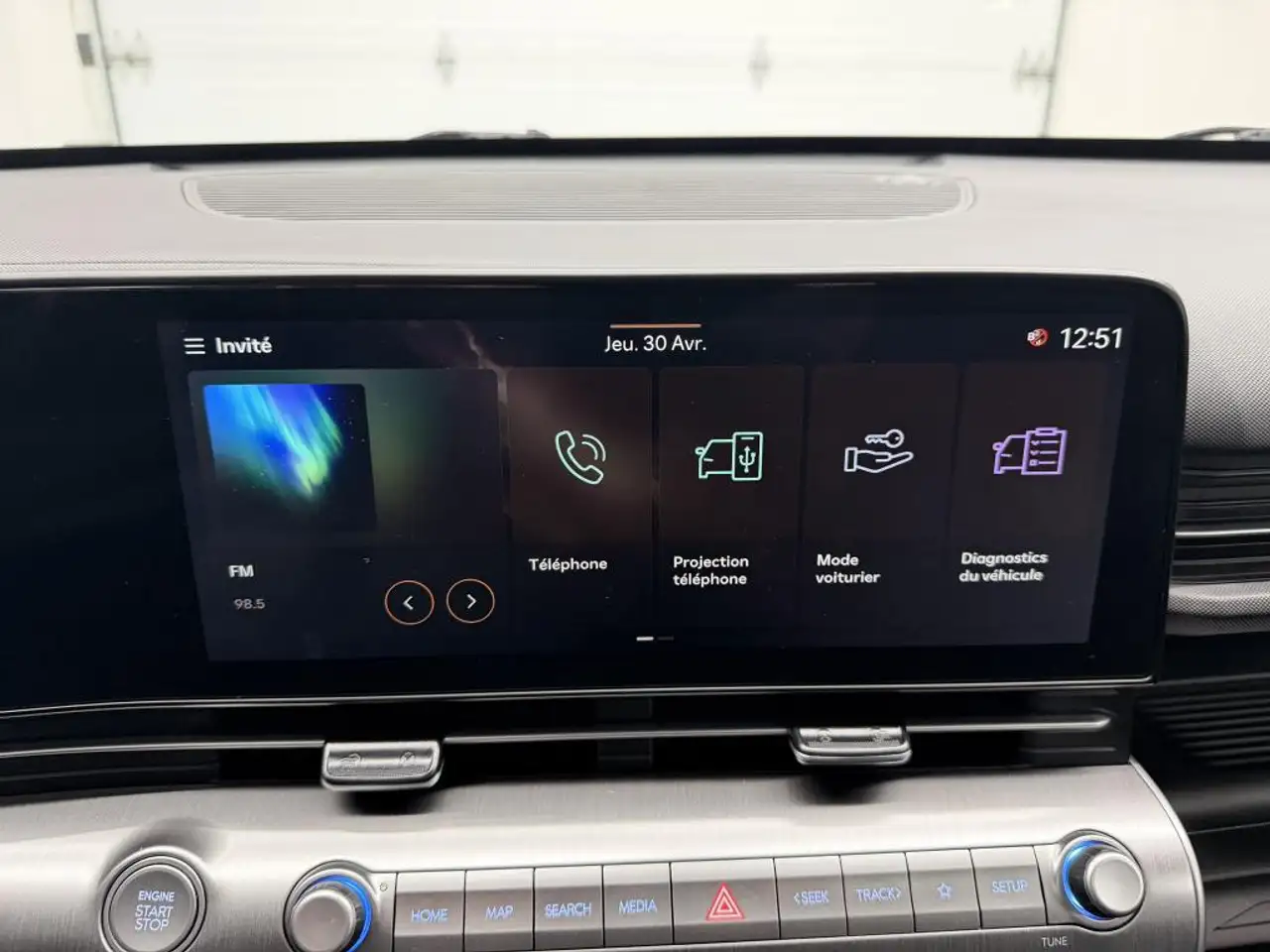 Hyundai KONA снимка Hyundai KONA
