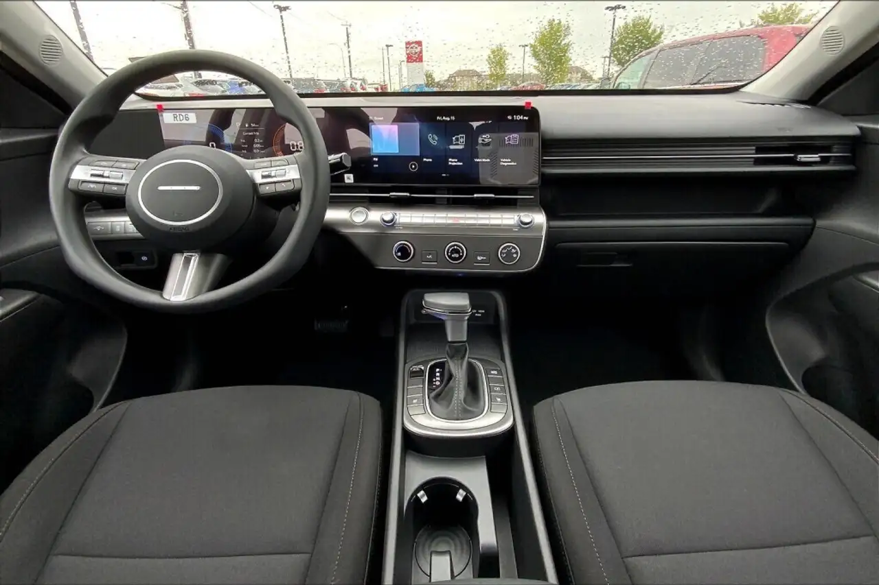 Hyundai KONA снимка Hyundai KONA