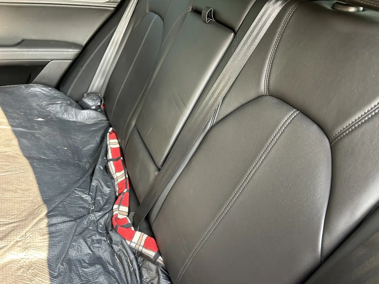 Alfa Romeo Stelvio снимка Alfa Romeo Stelvio