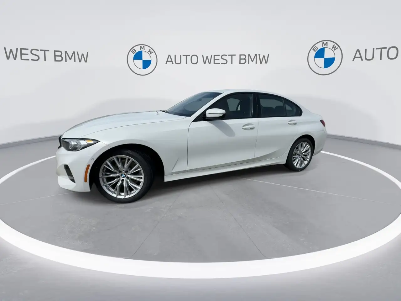 BMW 3 Series photo BMW 3 Series