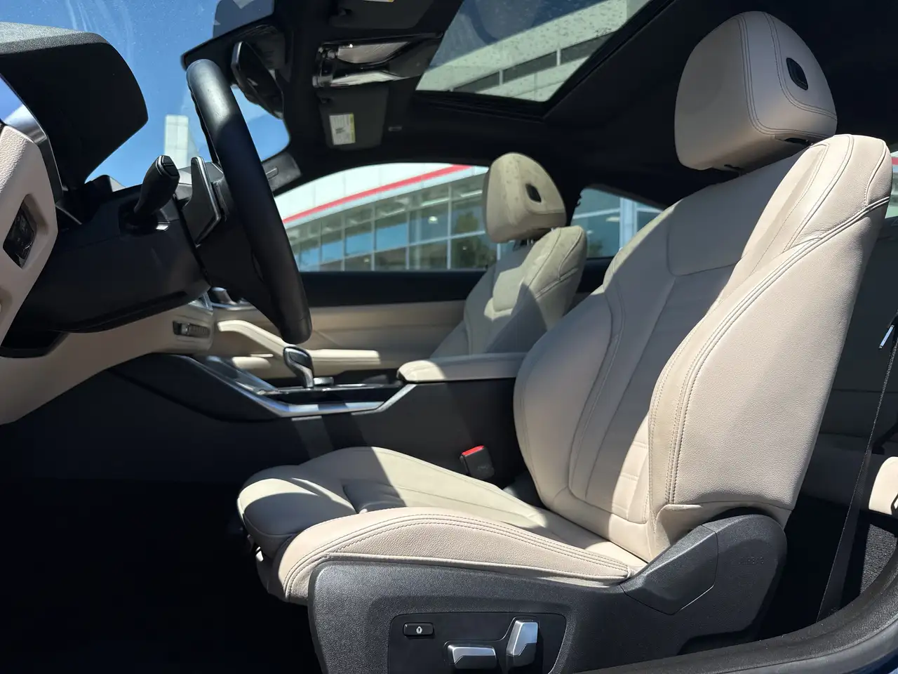 BMW 4 Series снимка BMW 4 Series