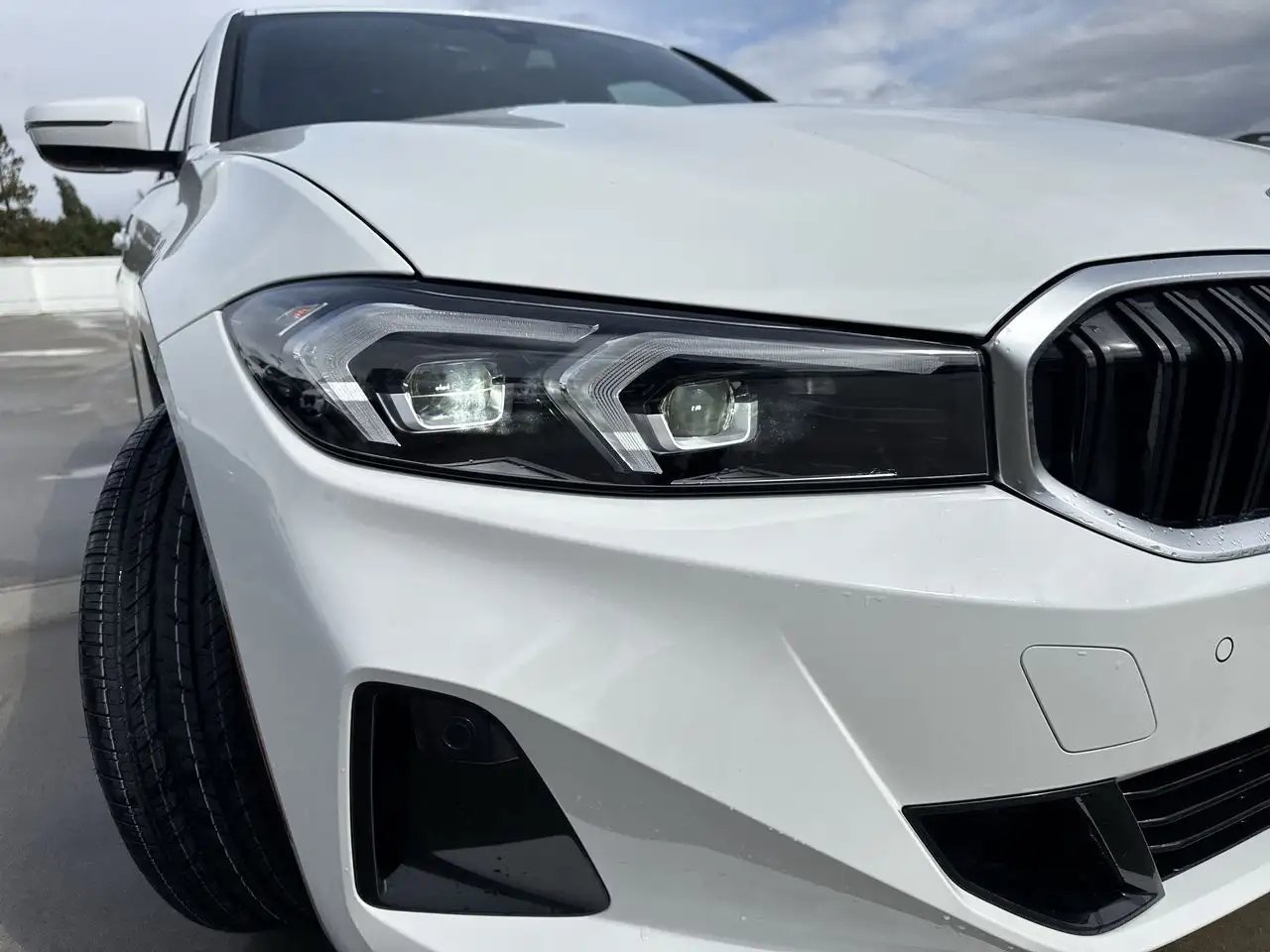 BMW 3 Series photo BMW 3 Series