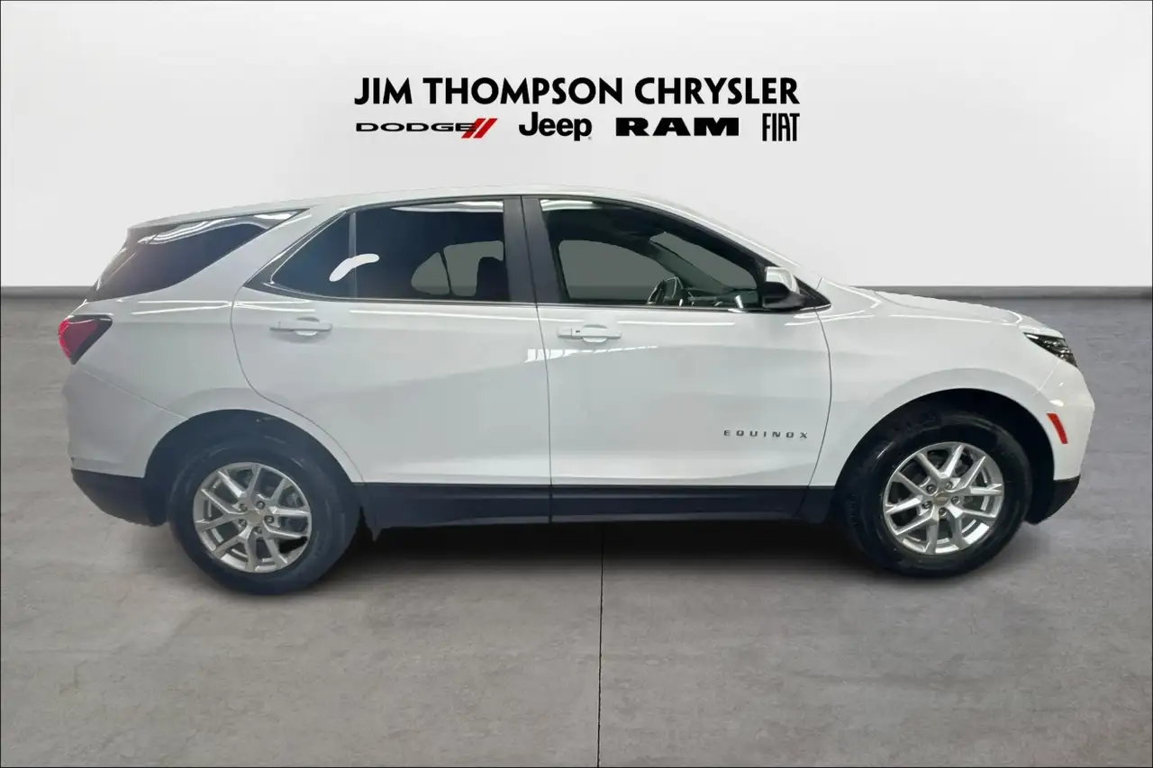Chevrolet Equinox photo Chevrolet Equinox