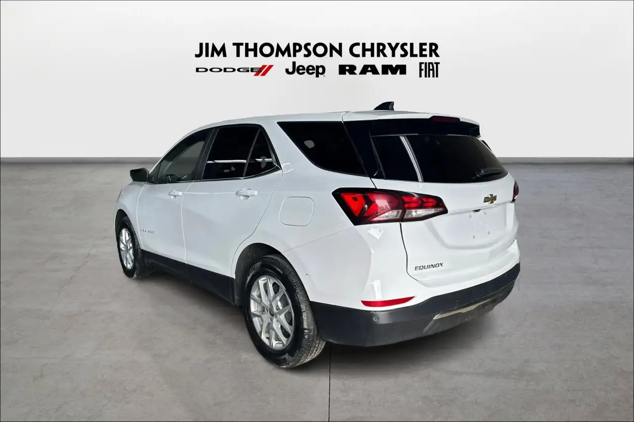 Chevrolet Equinox photo Chevrolet Equinox