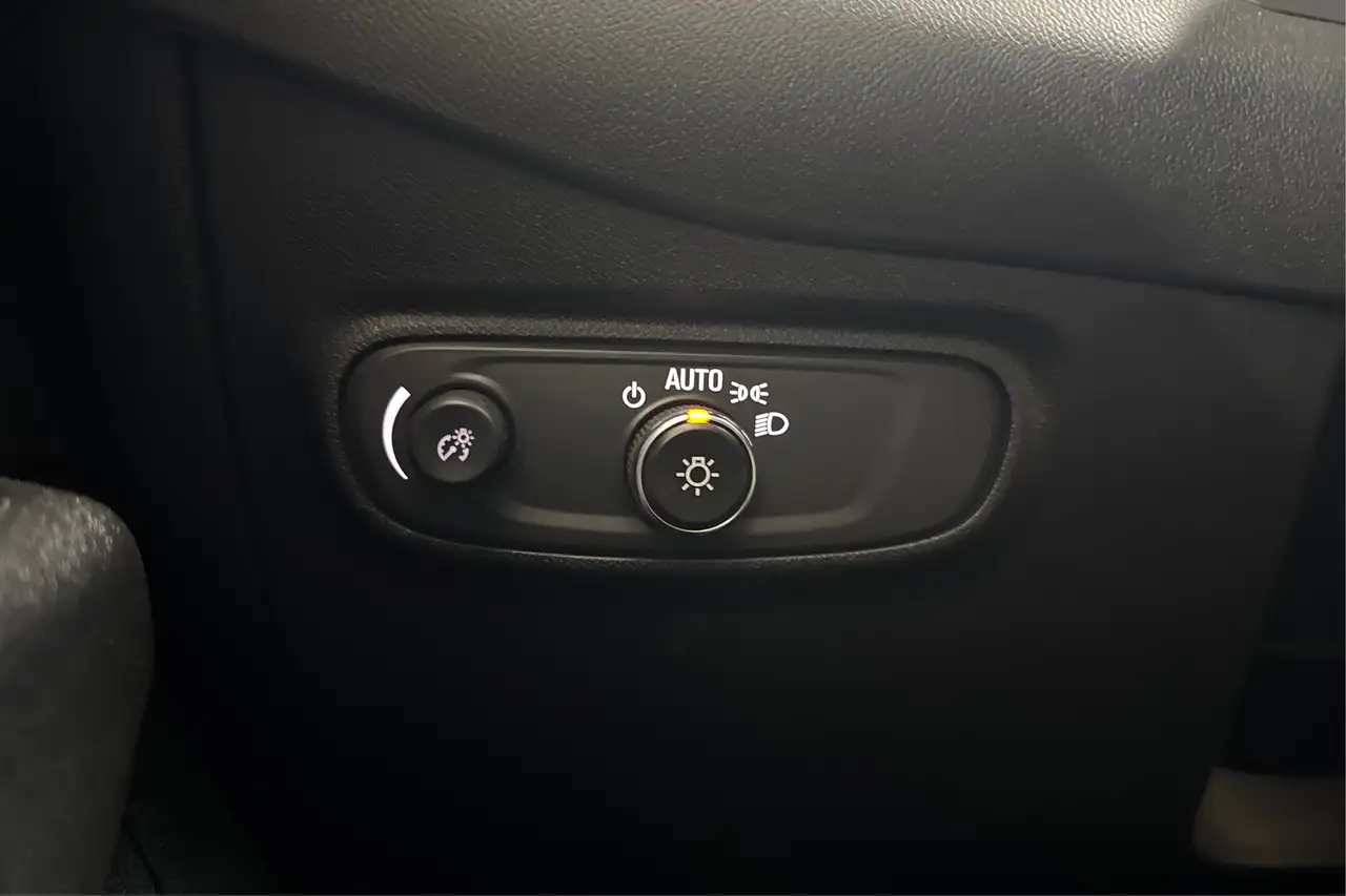Chevrolet Equinox photo Chevrolet Equinox