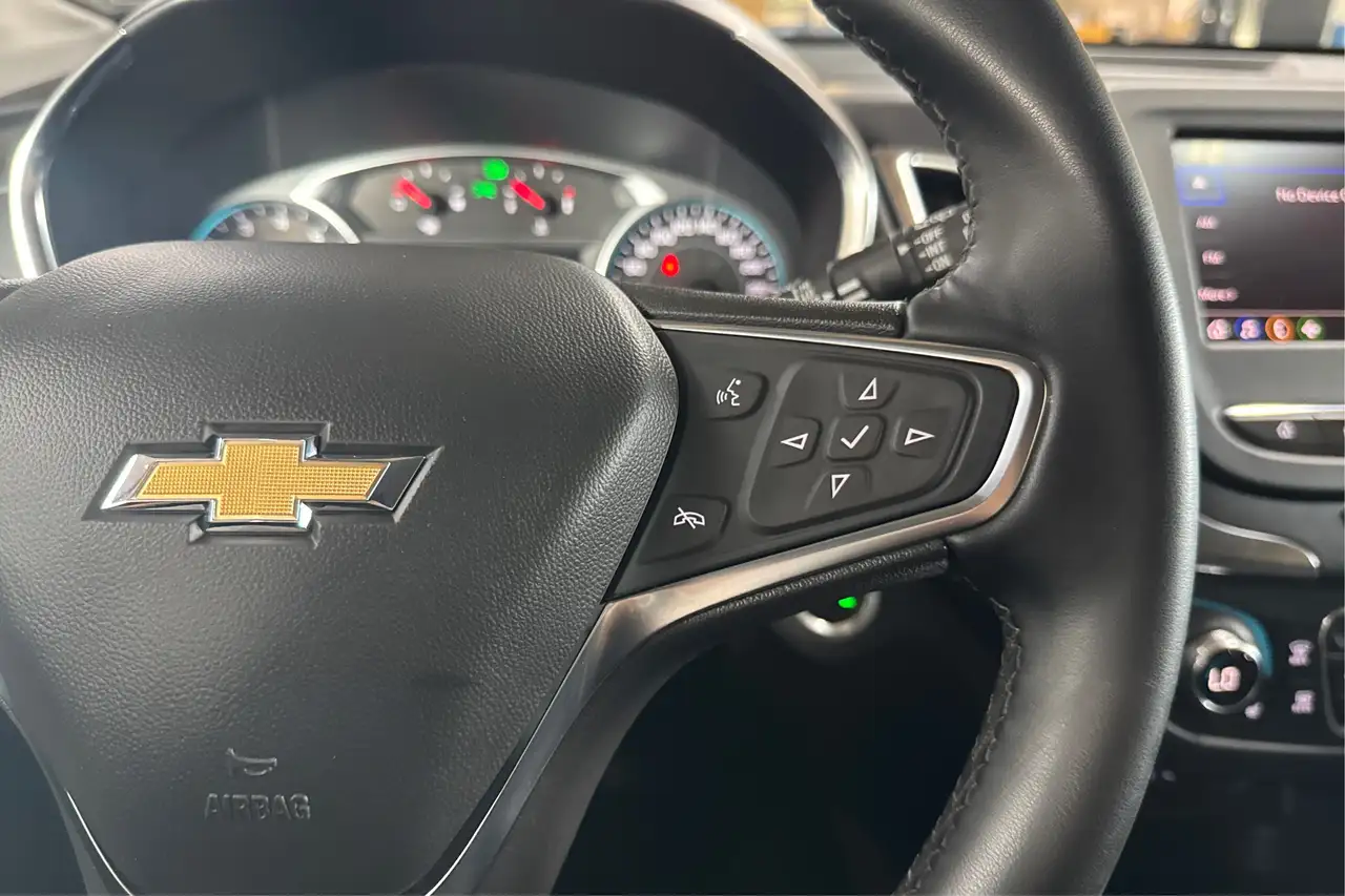Chevrolet Equinox photo Chevrolet Equinox