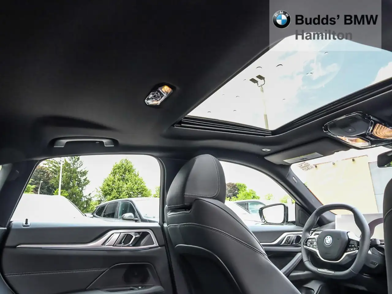 BMW i4 photo BMW i4