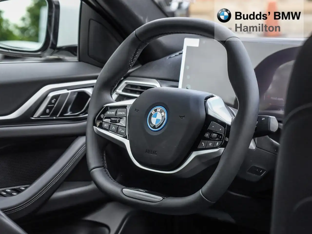 BMW i4 photo BMW i4