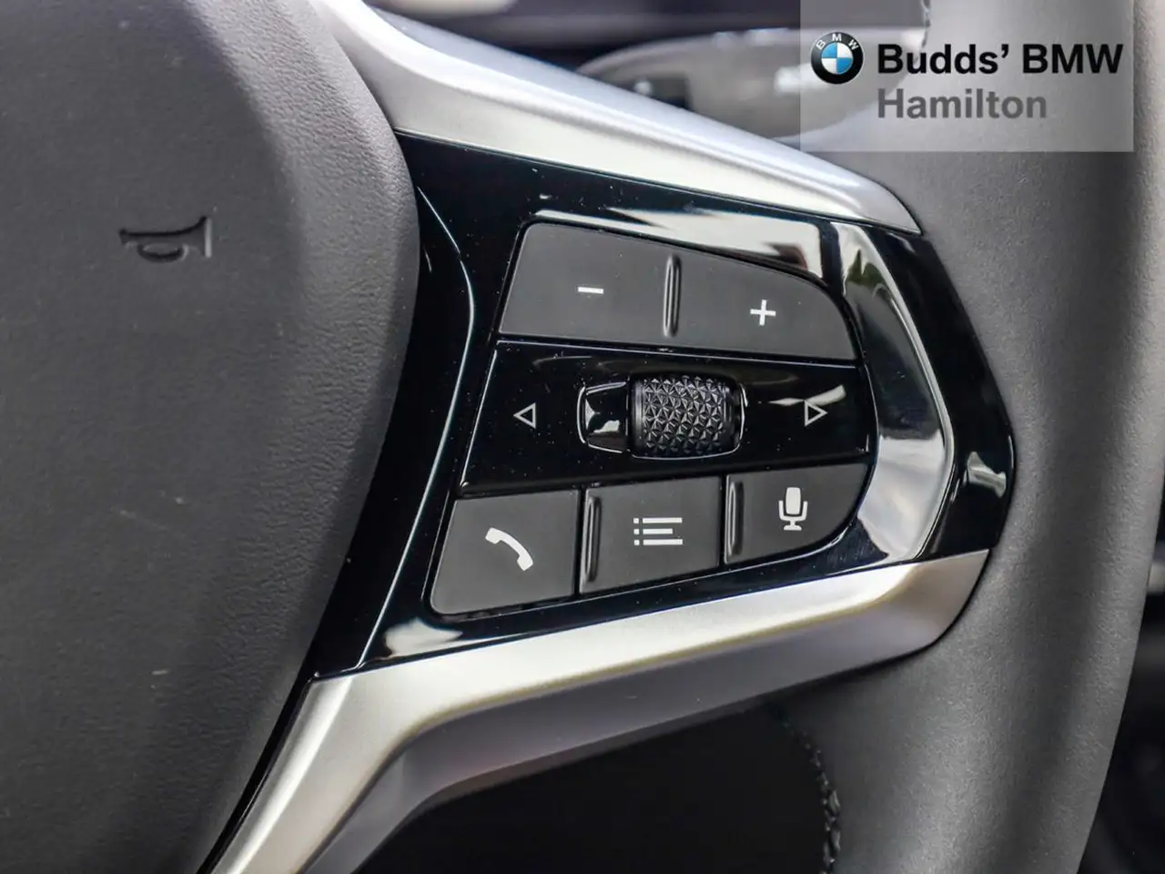 BMW i4 photo BMW i4