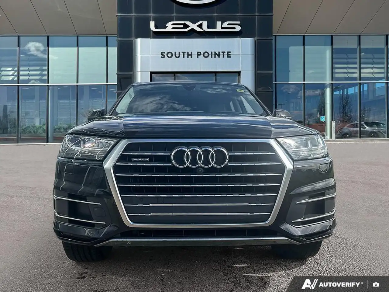 Audi Q7 photo Audi Q7