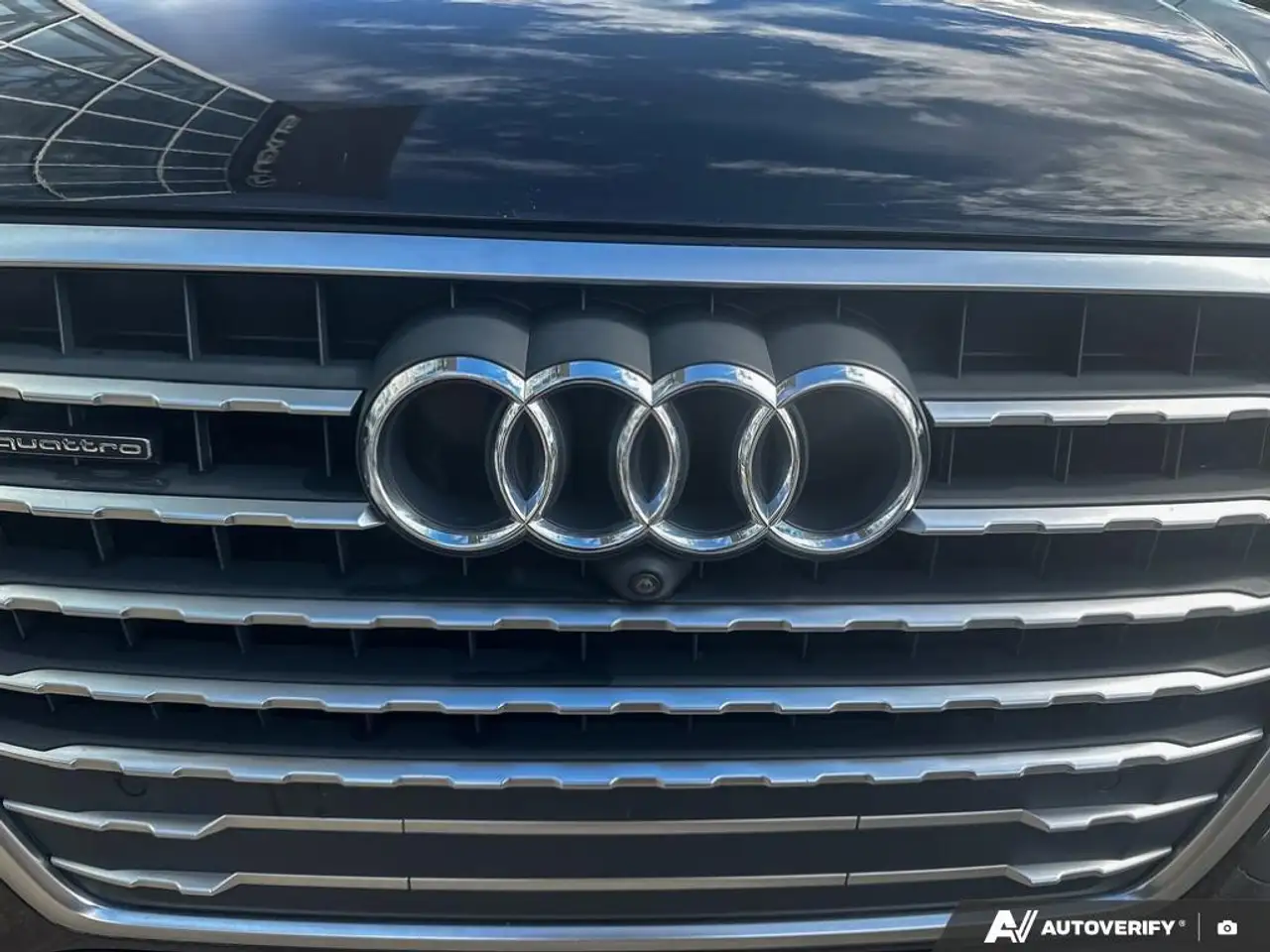 Audi Q7 photo Audi Q7