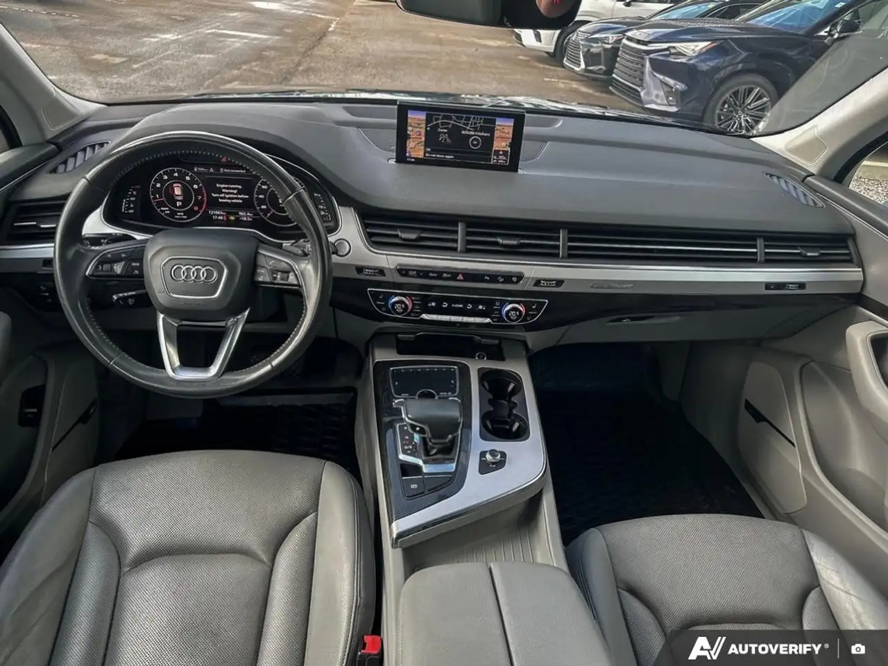 Audi Q7 photo Audi Q7